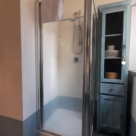 Apartment House Nubia, San Frediano, Near Ponte Vecchio, With Free Private Parking Lot